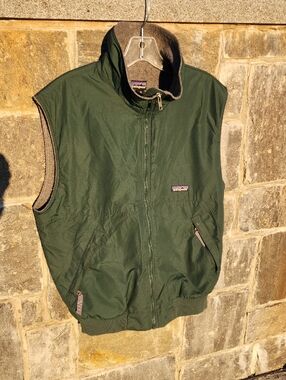 Patagonia 28501 Vintage Fall 1996 Green Sleeveless Fleece-Lined Vest Men's M
